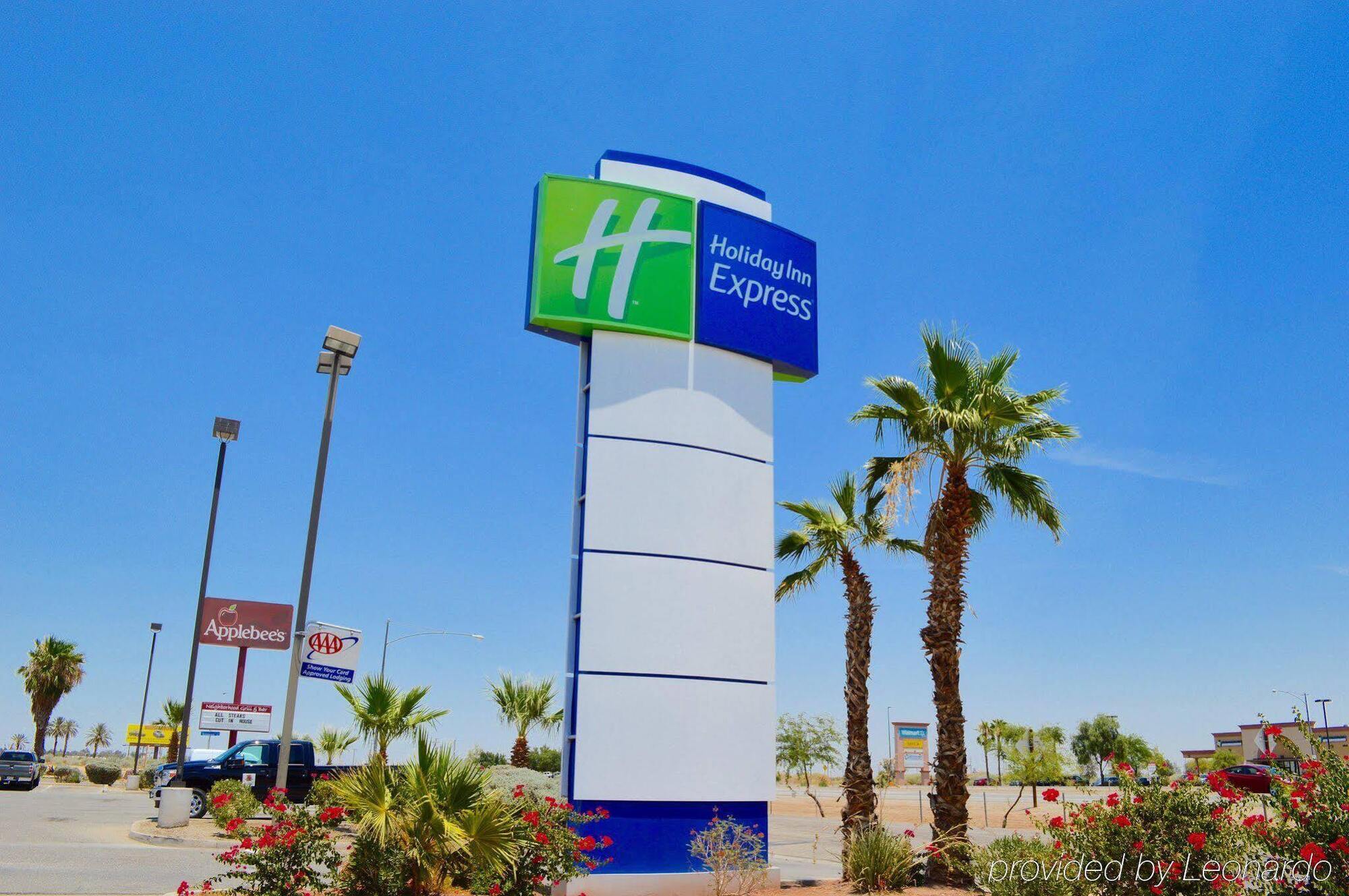 Holiday Inn Express Calexico, An Ihg Hotel Экстерьер фото